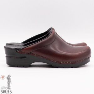 dansko wide width